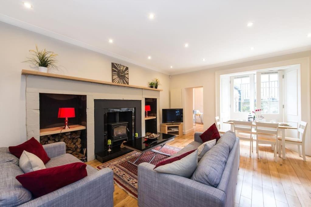 Self Catering , City Centre Apartment With Parking EDI Exterior foto