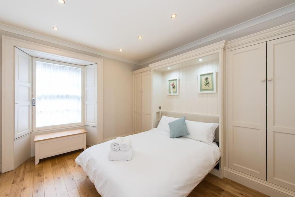 Self Catering , City Centre Apartment With Parking EDI Exterior foto